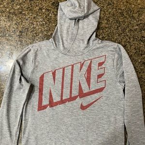 Offers👍🏼!-Bundle: 2 Nike boys’ Dri-Fit long sleeve shirts
